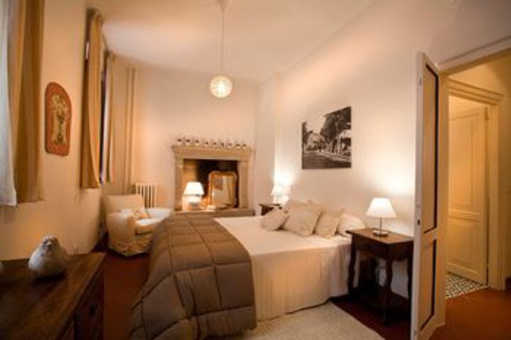 Room 7 of 34