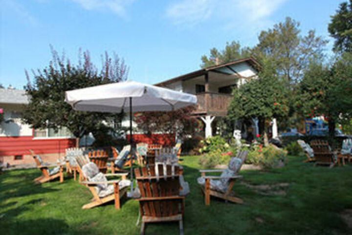 Image of Village Motel
