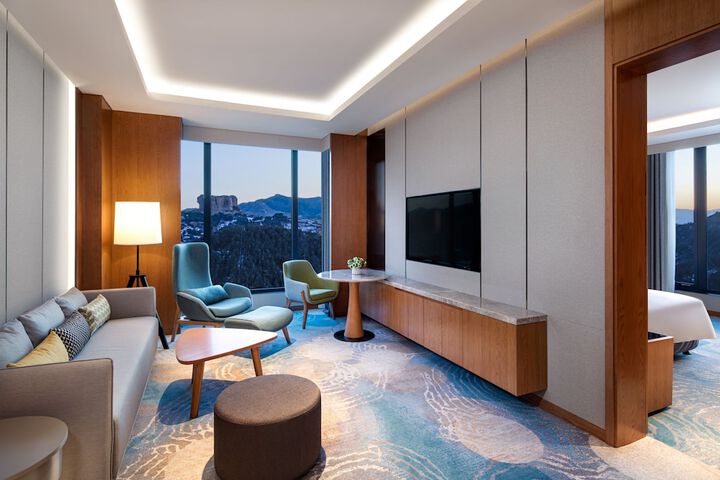 Room 7 of 46
