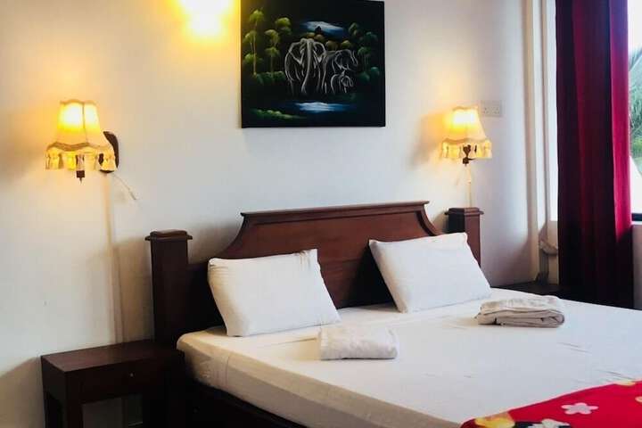 Room 29 of 53