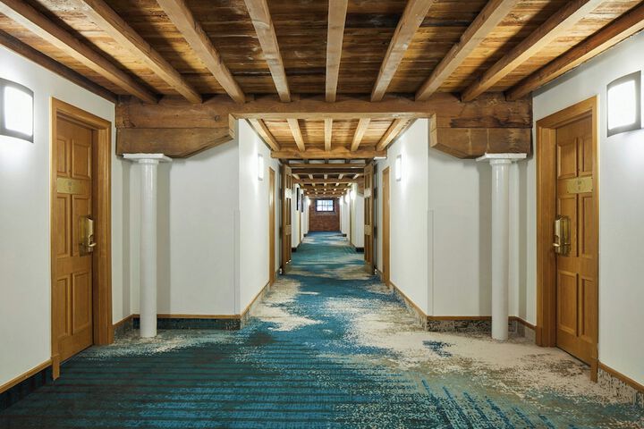 Ballroom/Hall 50 of 57