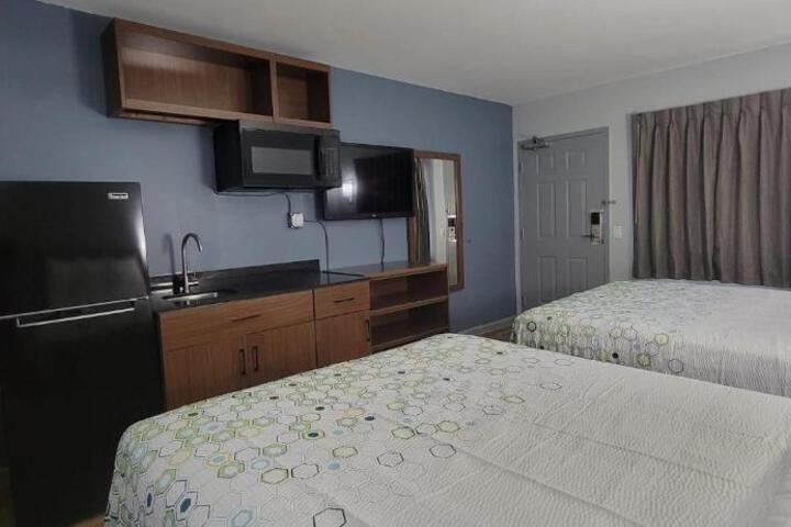 ADA Accessible Studio 2 Queen Beds with Walk in Shower (2 of 8)