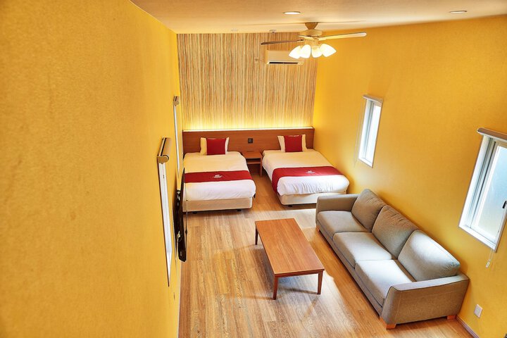 Room 44 of 155