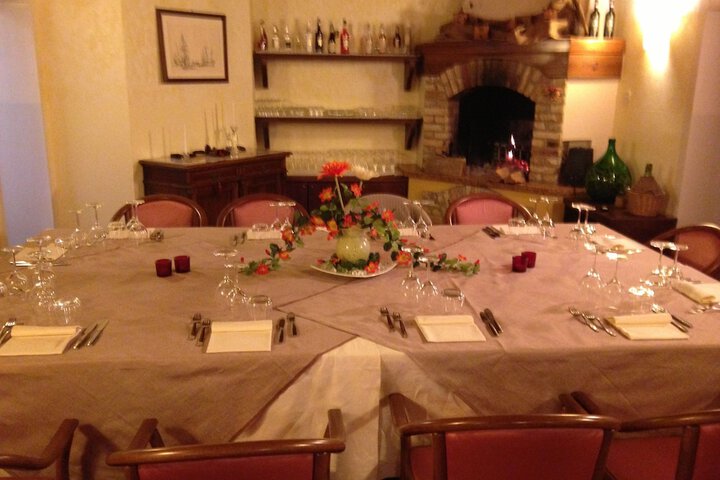 Dining 21 of 38