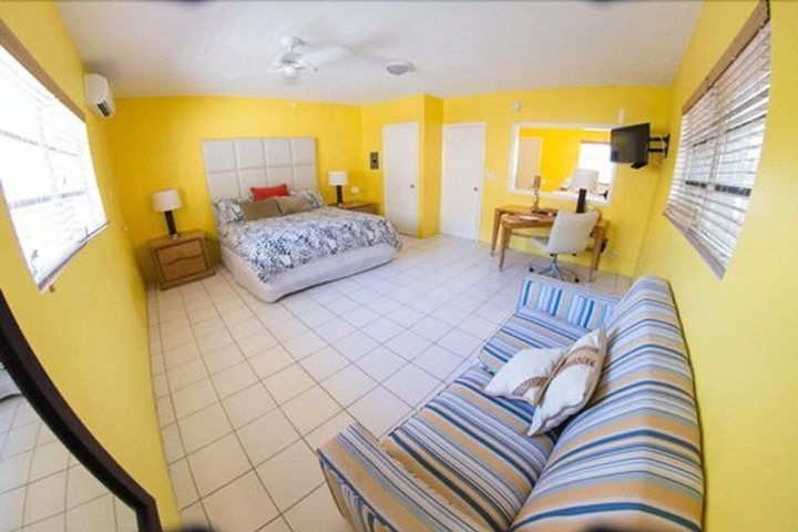 Room 15 of 27