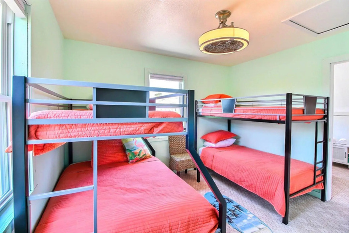 Room 5 of 23