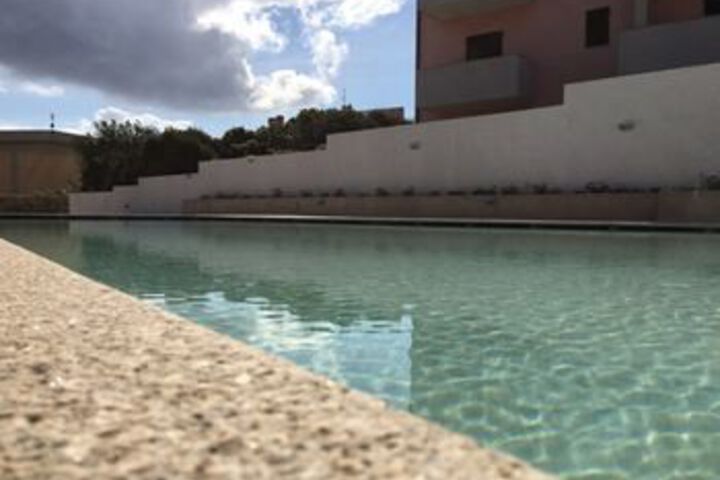 Pool 60 of 64