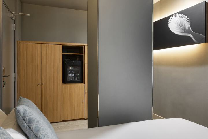 Room 29 of 73