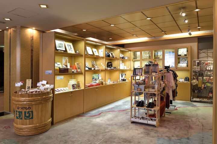 Gift shop