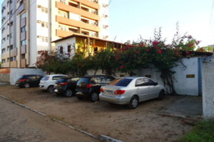 Property Grounds 16 of 22