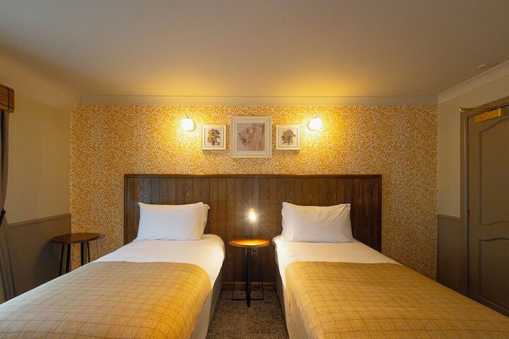 Room 20 of 36