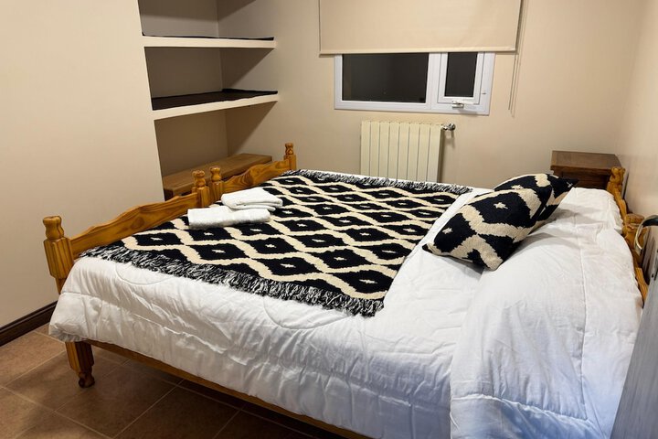 Room 9 of 26