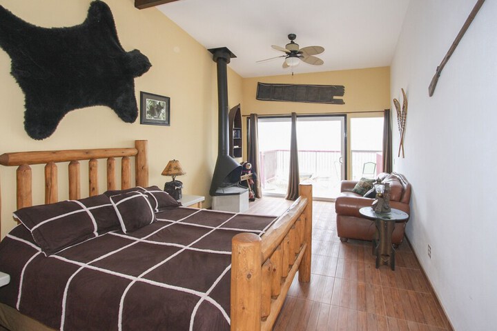 Room 45 of 413
