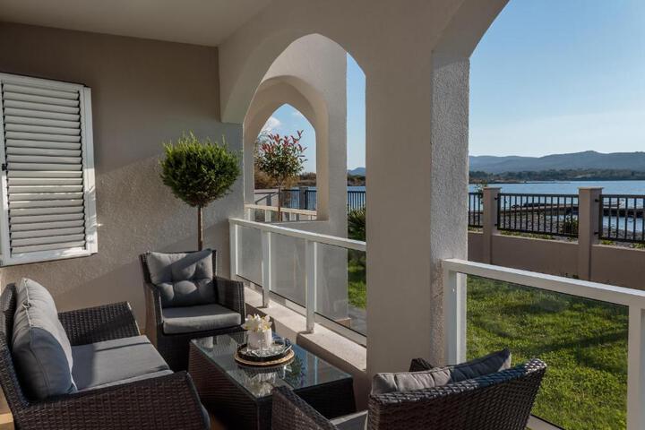 Terrace/Patio 20 of 23