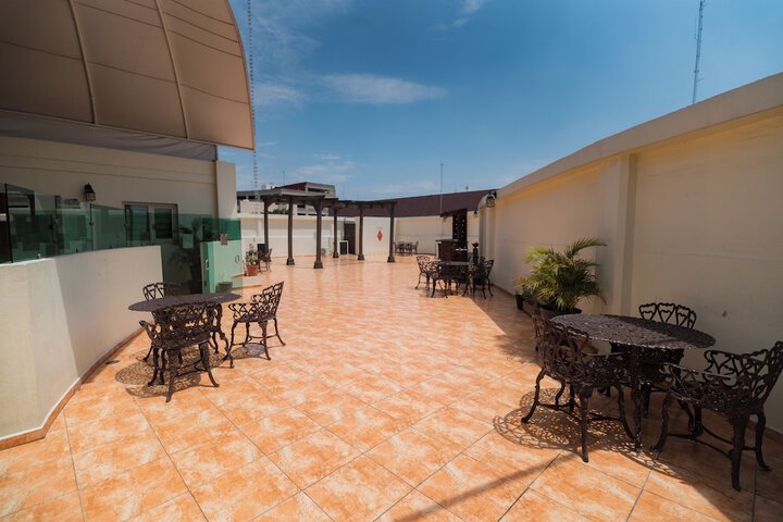 Terrace/Patio 68 of 102
