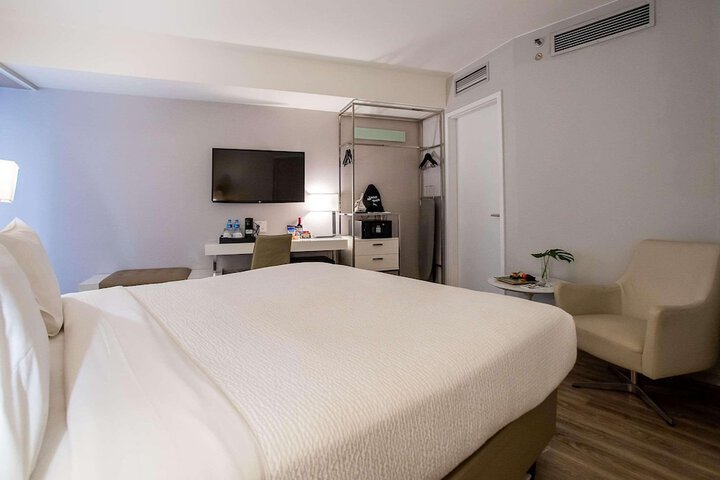 Room 62 of 141