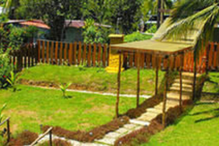 Property Grounds 23 of 32