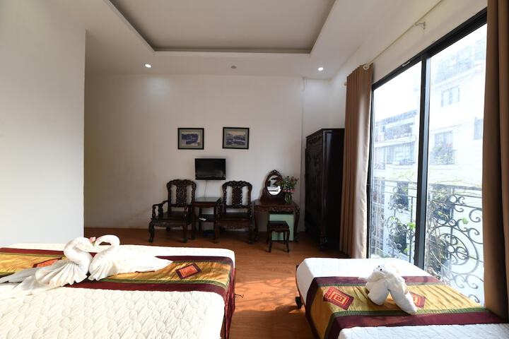 Room 18 of 38