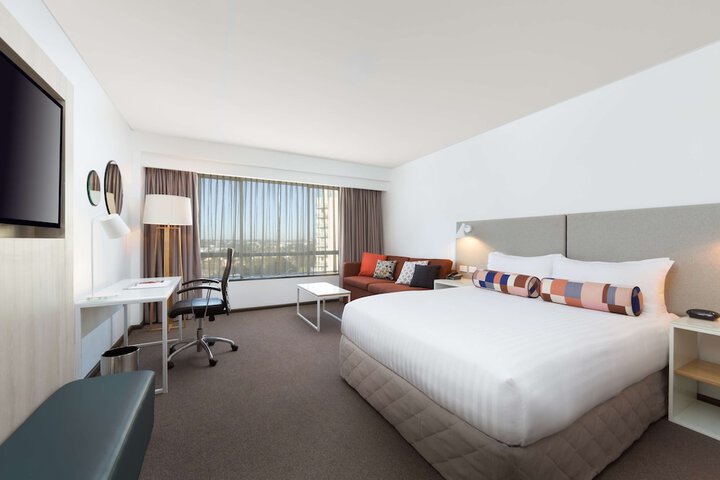 Room 4 of 57