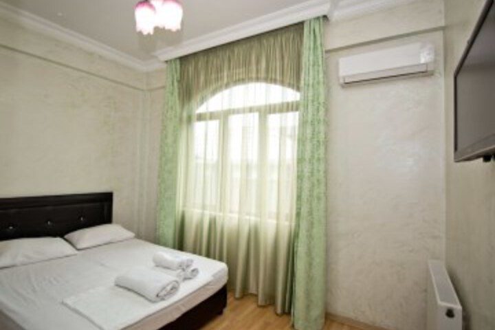 Room 78 of 93