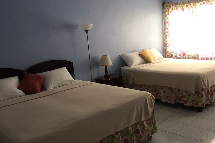 Room 5 of 13