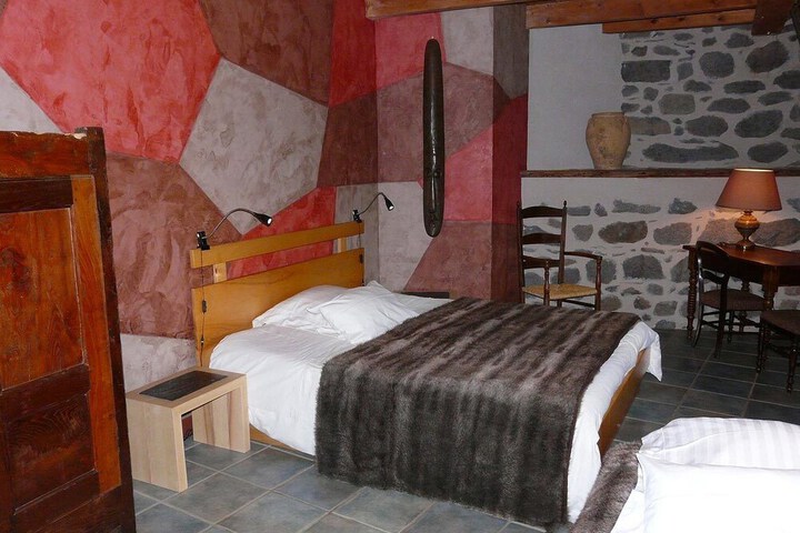 Room 13 of 47