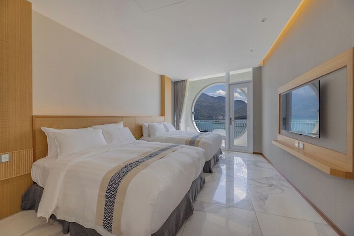 Room 21 of 42
