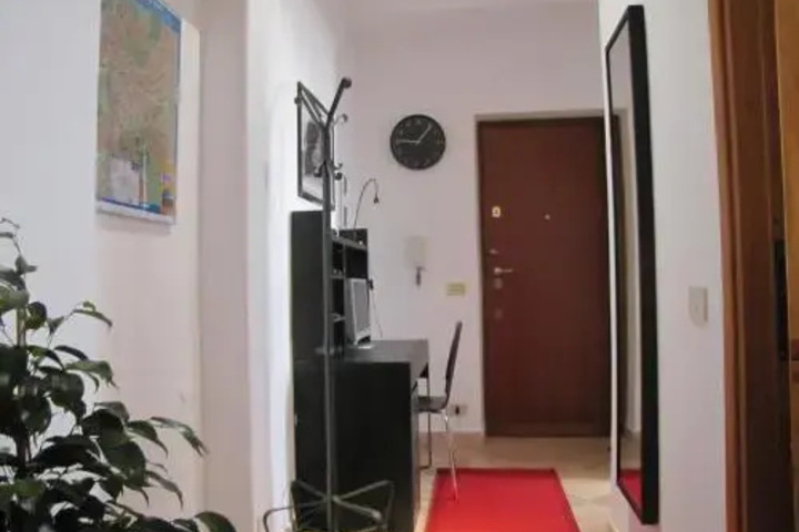 Room 2 of 11
