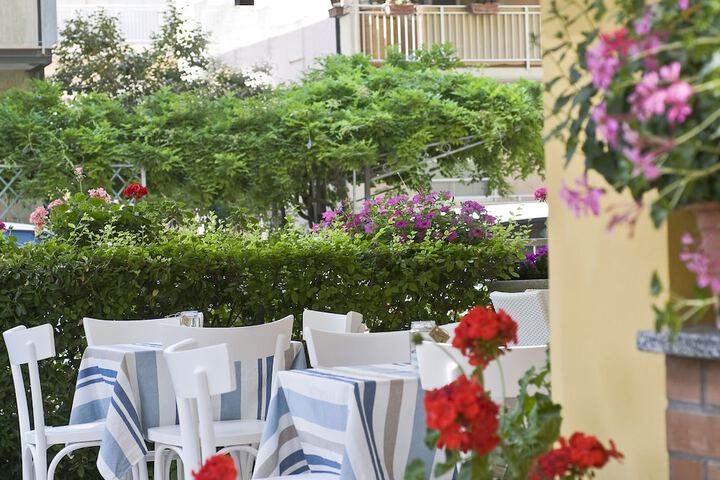 Terrace/Patio 69 of 73