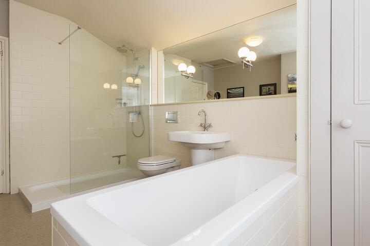 Veeve Elegant 2 Bed Victorian House Vauxhall