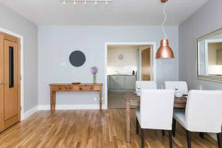 Room 16 of 19