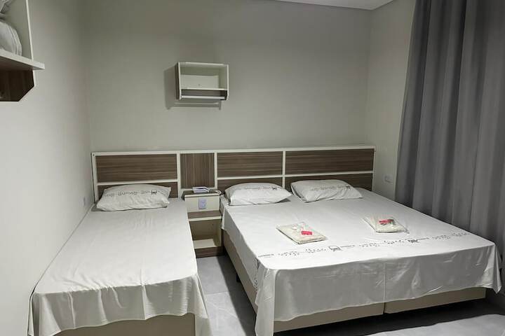 Room 9 of 23