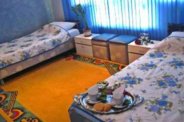 Room 16 of 44