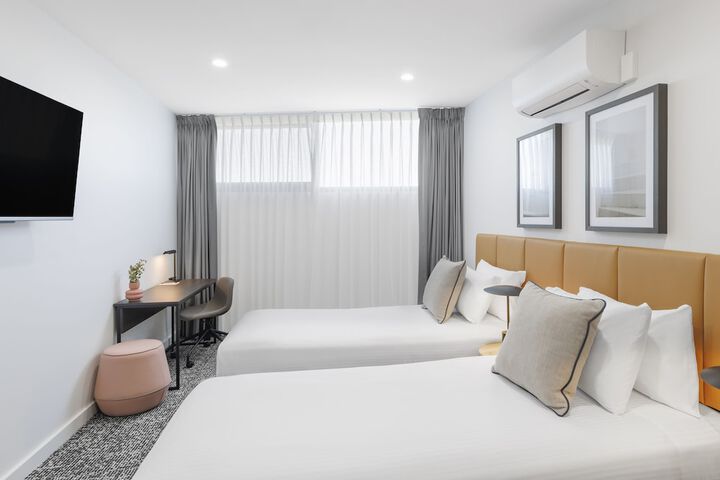 Room 19 of 44