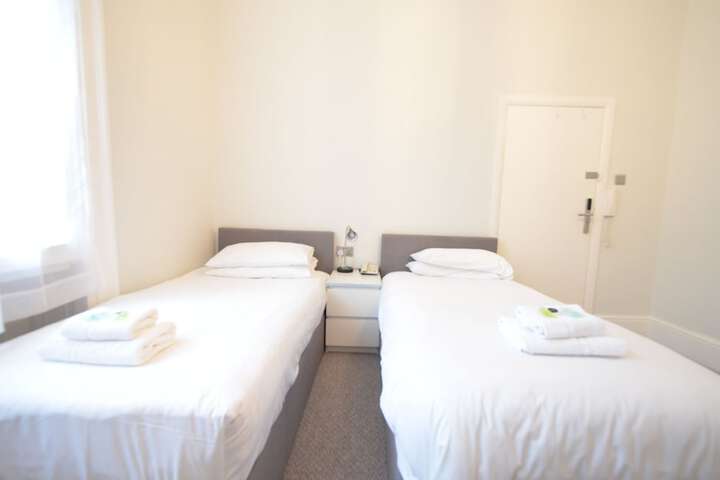 Room 314 of 371