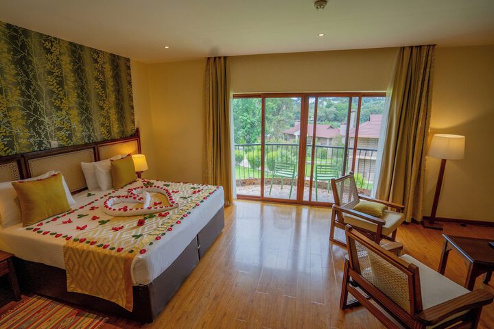 Room 28 of 114