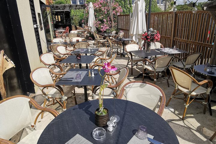 Terrace/Patio 8 of 8