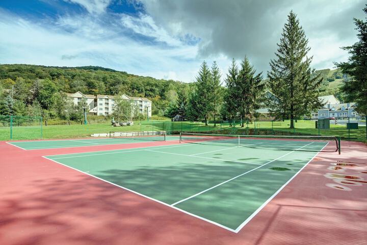 Tennis court