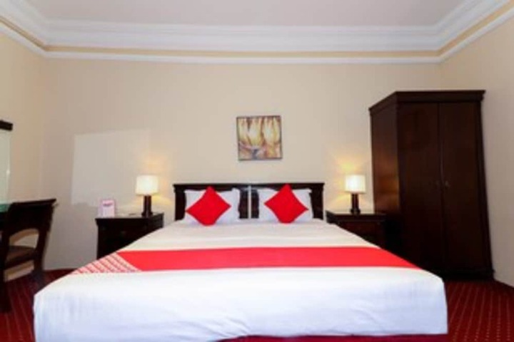 Room 15 of 46