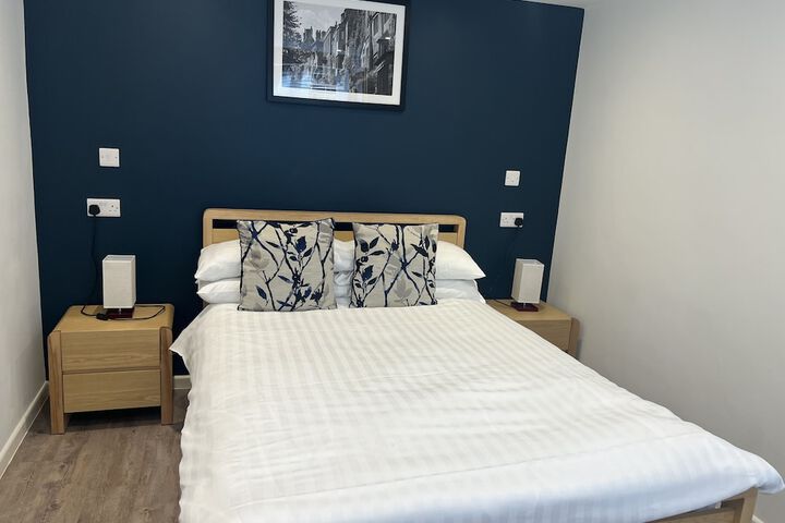 Room 16 of 54
