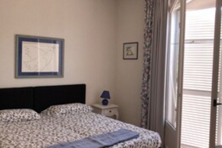 Room 15 of 22