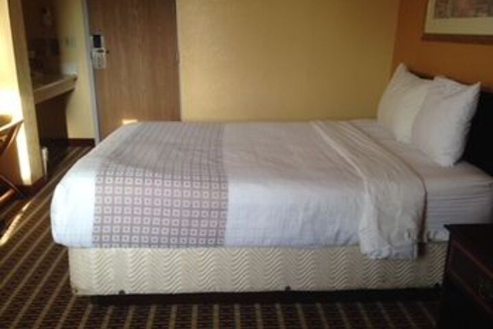 Room 13 of 44