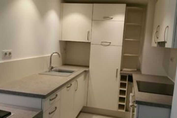 Room 62 of 146