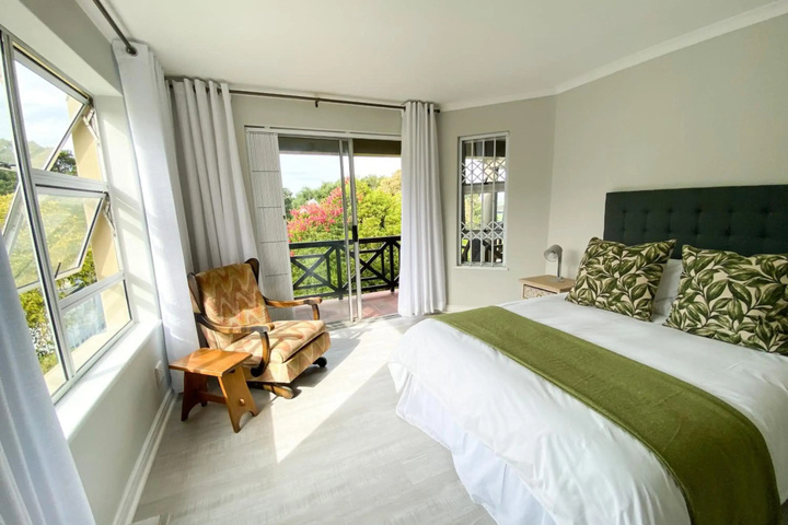 Room 3 of 13