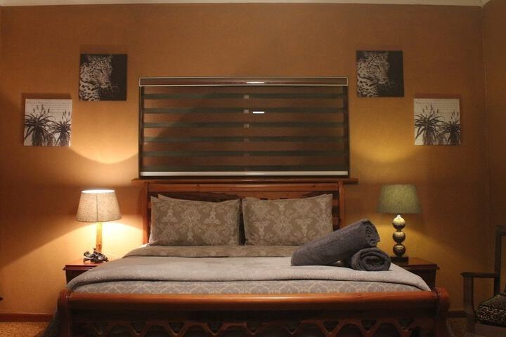 Room 14 of 14