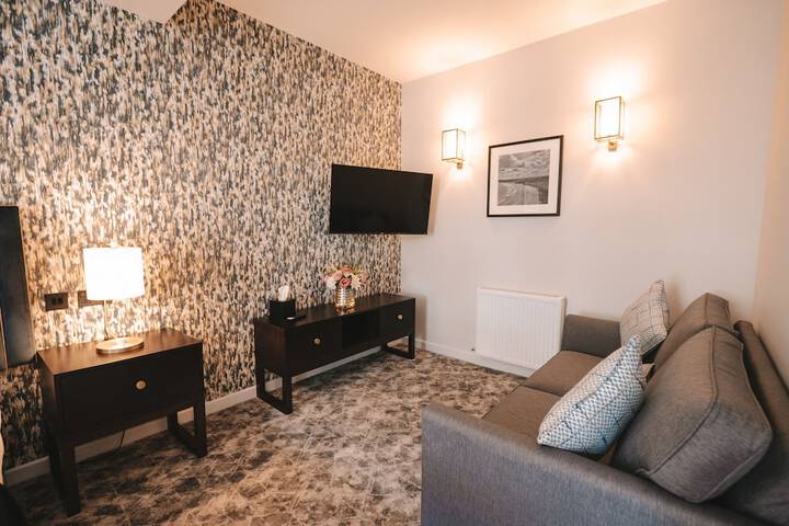 Room 32 of 84