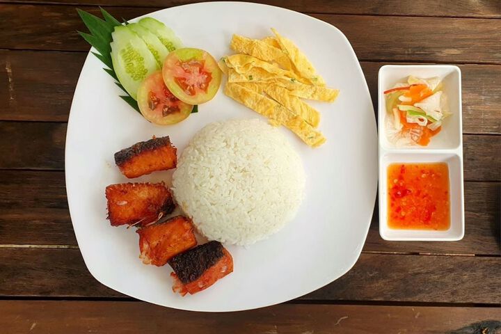 Dining 114 of 151