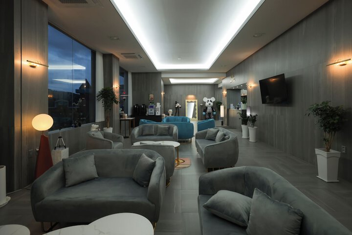 Hotel Interior 5 of 80