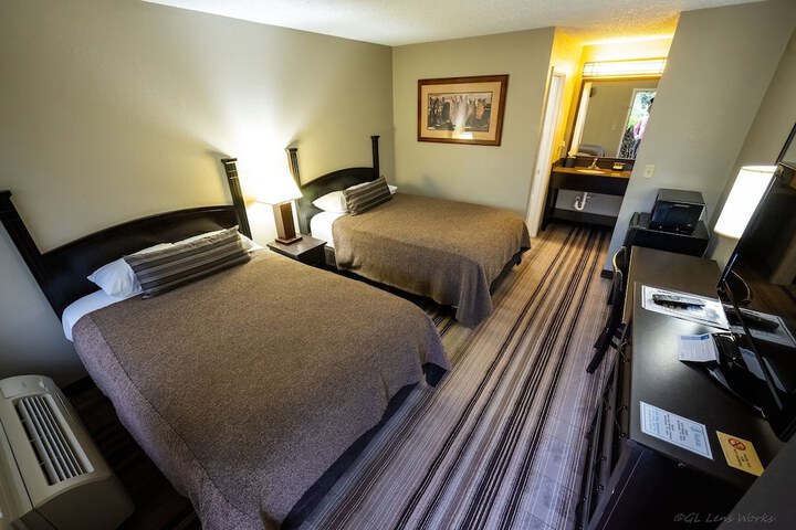 Room 63 of 125
