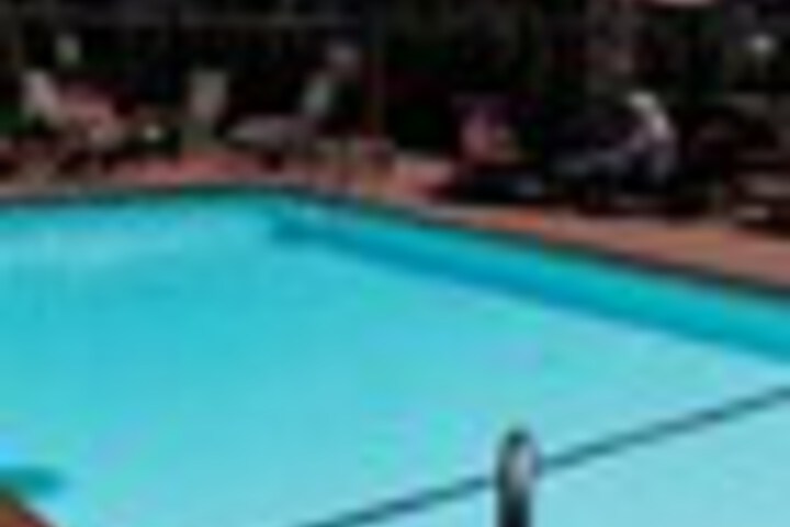 Pool 515 of 828